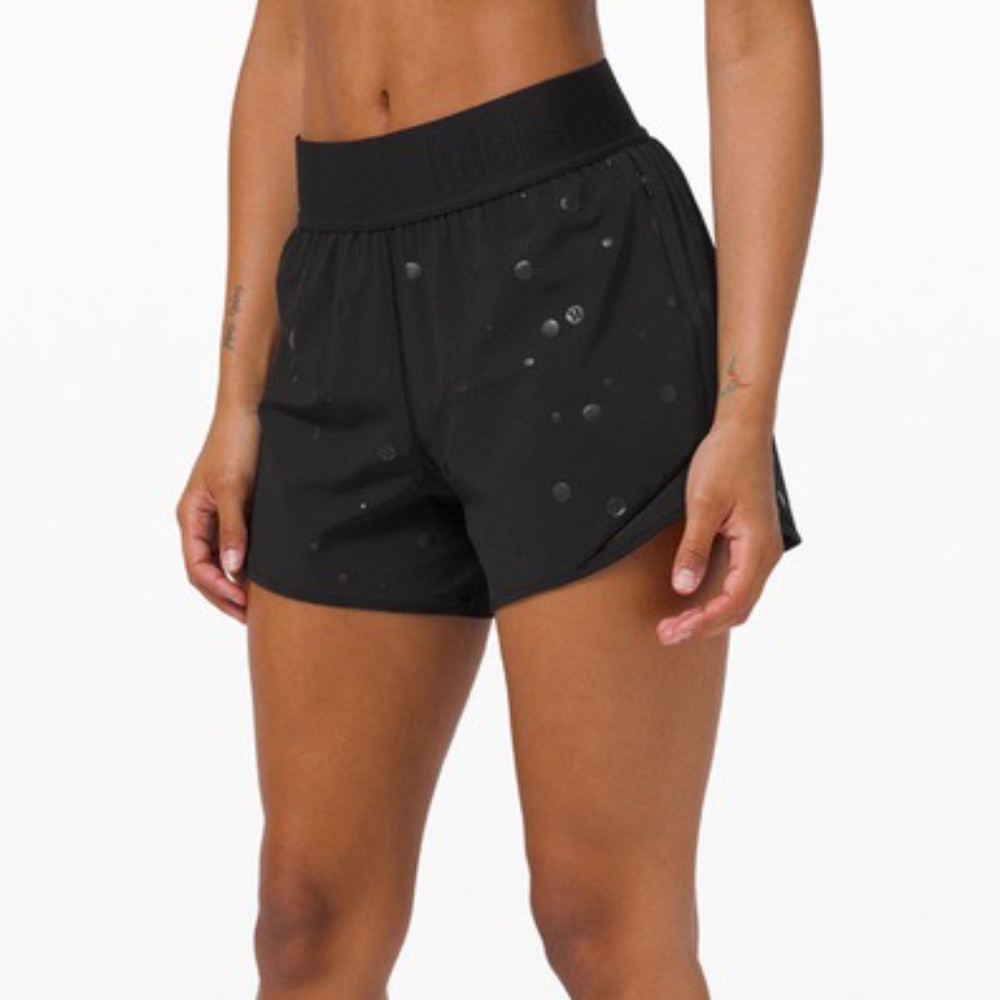 Lululemon Hotty Hot Shorts *high waisted*